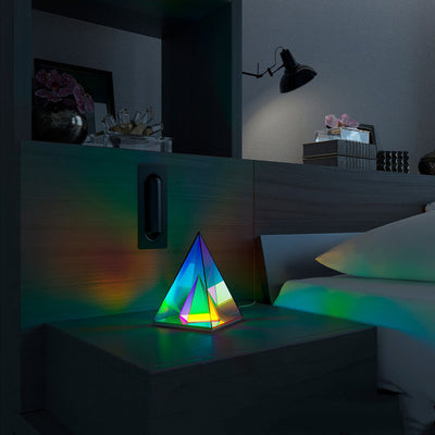 Lámpara de Mesa Pirámide - Luz Nocturna Creativa para Dormitorio y Sala - Image 6