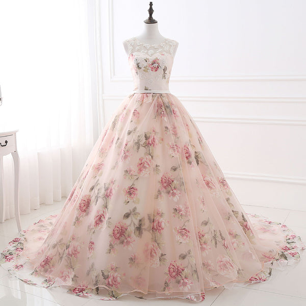 Vestido de Fiesta Elegante con Escote Corazón y Cola Larga - Image 4