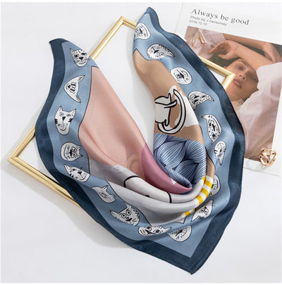 Pañuelo de Seda Cuadrado Pequeño para Mujer - Image 5