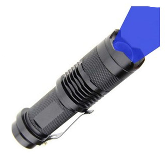 Linterna LED Multicolor con Zoom Telescópico Ajustable - Image 10