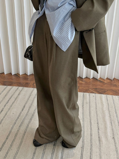 Pantalones Casuales Rectos con Corte Vertical y Acabado Liso - Image 26
