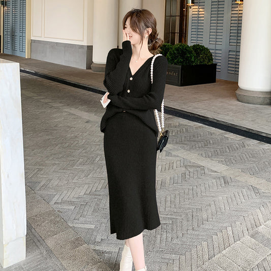 Conjunto de Falda y Suéter Tejido Cuello V para Otoño e Invierno - Image 2