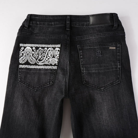 Jeans Slim Ajustado con Detalles Rotos - Image 10
