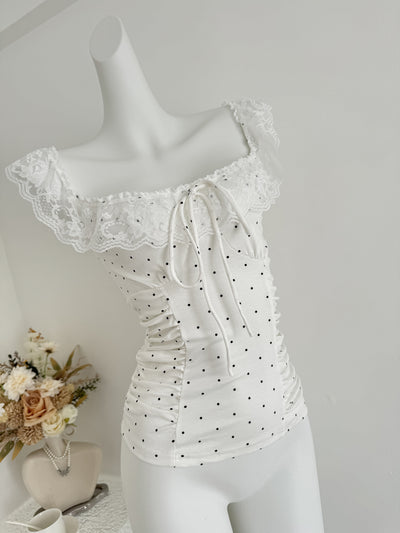 Blusa Crop Ajustada con Volantes, Encaje y Lunares - Manga Casquete - Image 16