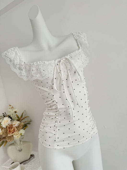 Blusa Crop Ajustada con Volantes, Encaje y Lunares - Manga Casquete - Image 16