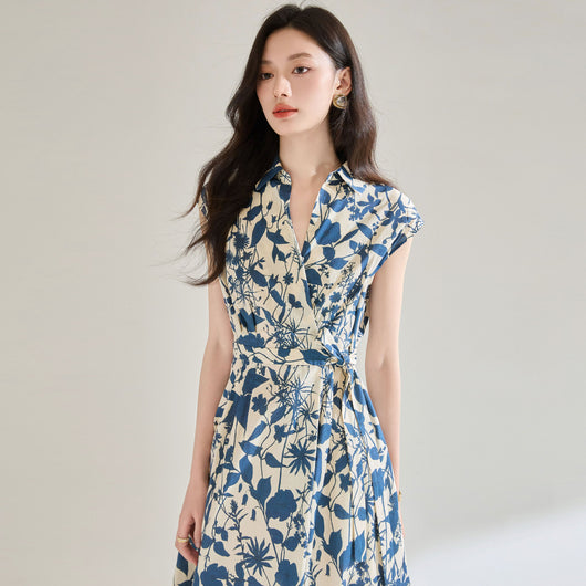 Vestido Camisero Ajustado Estampado Azul y Blanco - Image 2