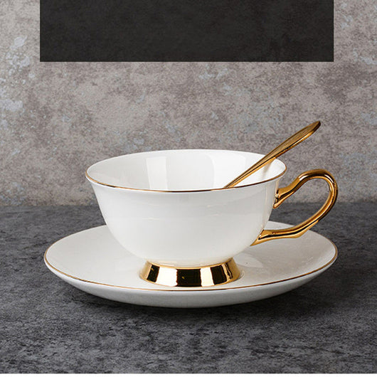 Juego de Taza y Platillo de Porcelana Fina con Detalles Dorados para Té de la Tarde - Image 5