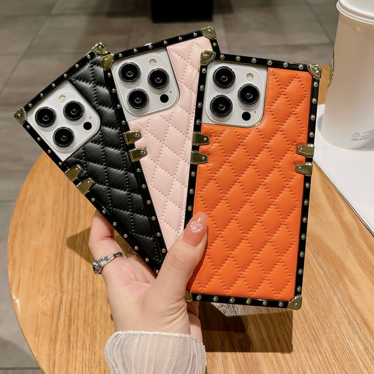 Funda Protectora 3D en Piel de Oveja Antiimpactos para Celular