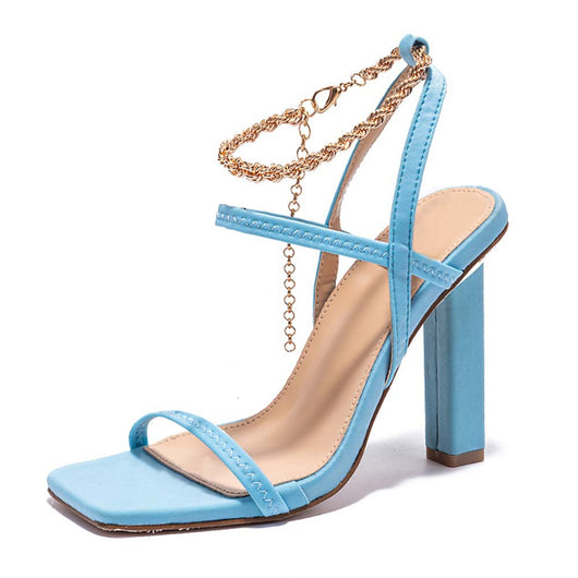 Sandalias de Tacón Cuadrado con Tira Fina y Detalles en Cadena - Image 9