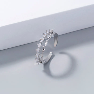Anillo de Latón con Zirconia en Forma de Gota de Agua - Image 5
