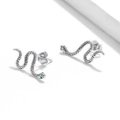 Aretes de Plata con Textura Serpiente y Signo Zodiacal Personalizados - Image 10