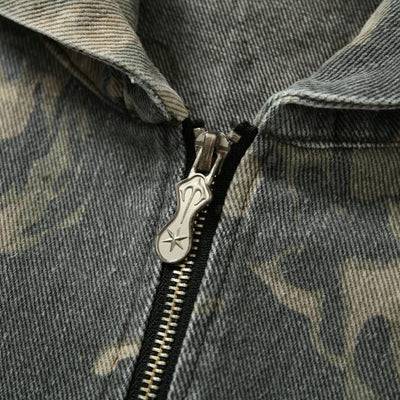 Chaqueta Camuflada con Parches Retro Graffiti - Image 3