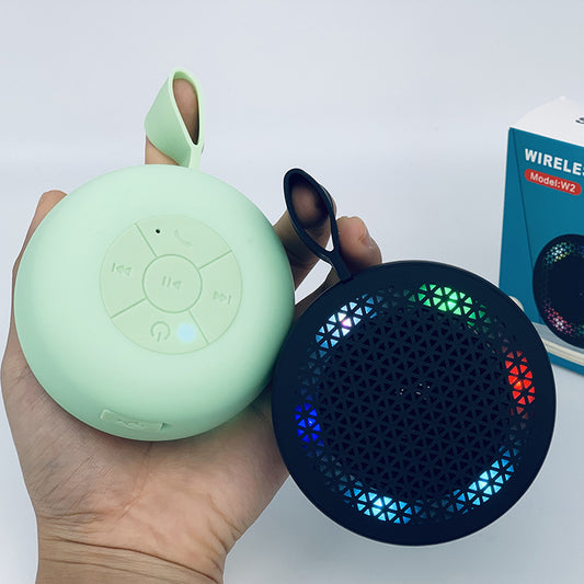 Altavoz Bluetooth Portátil para Exteriores con Micrófono y Transmisión de Voz - Image 2