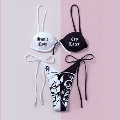 Bikini Dividido Calavera y Cielo Estrellado para Mujer - Image 3