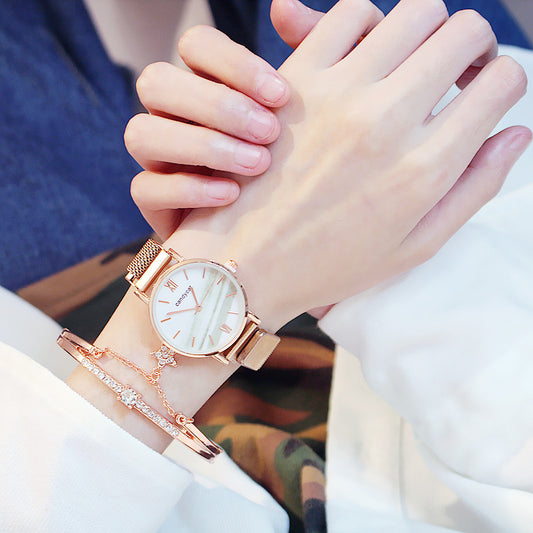 Reloj de Moda Retro con Diseño de Mármol para Mujer - Image 2