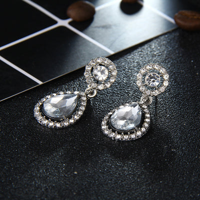 Aretes de Cristal con Ocho Corazones y Ocho Flechas - Image 9