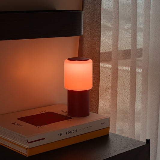 Lámpara de Mesita de Noche Estilo Europeo Minimalista - Image 2