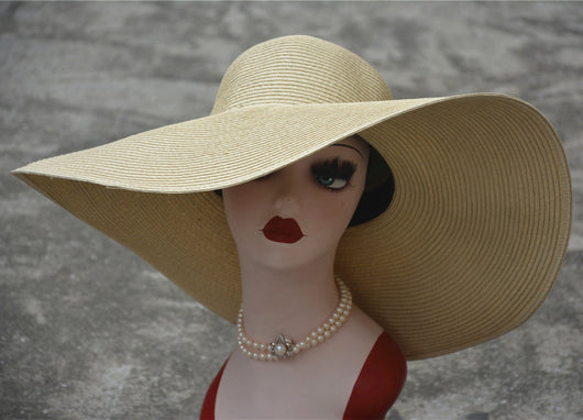 Sombrero de Paja Oversized Estilo Hepburn 18cm - Protección y Elegancia - Image 3