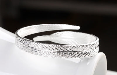 Pulsera Ajustable Pluma de Ángel - Image 10