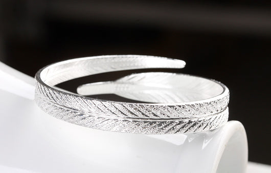 Pulsera Ajustable Pluma de Ángel - Image 10