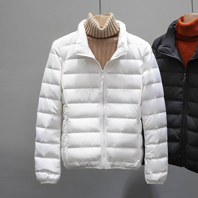 Chaqueta Acolchada Ligera para Mujer con Cuello Tipo Polo - Image 7