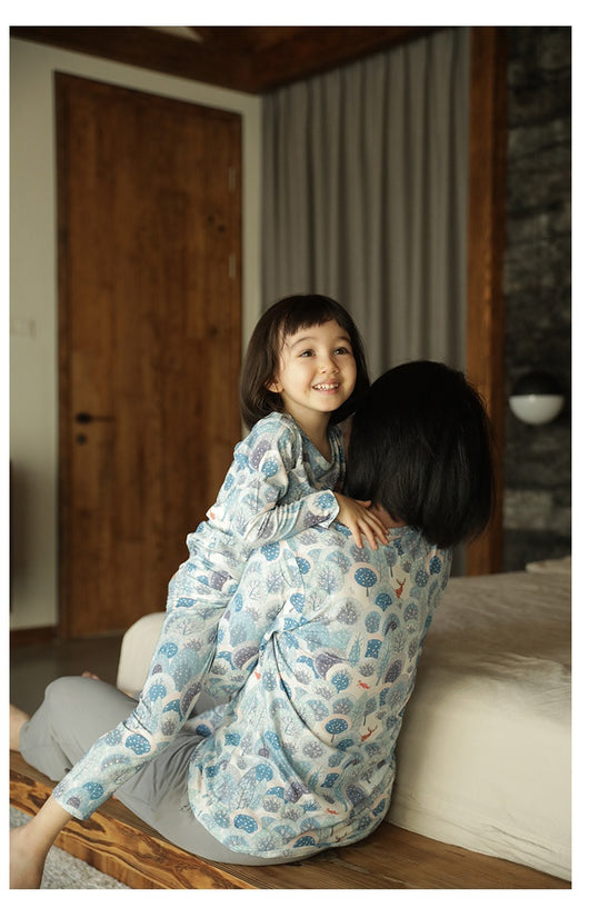 Bamboo cotton knitted parent-child pajama set with a pumpkin print long-sleeve top and solid light blue-grey pants. - Image 34