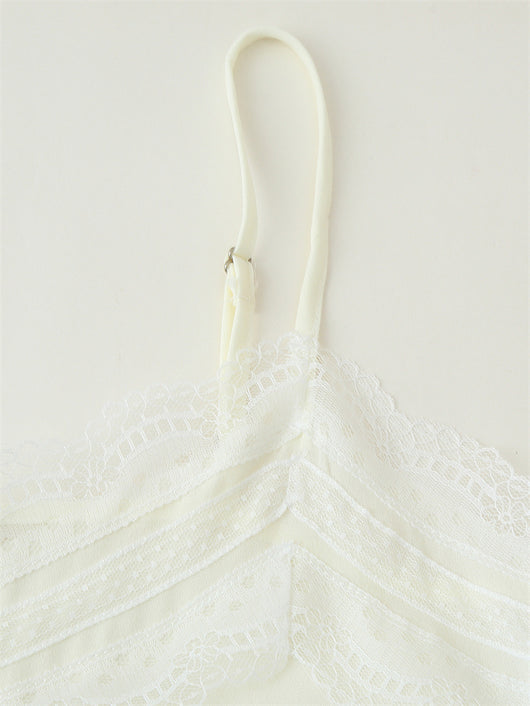 Vestido de Encaje con Abertura Lateral y Tirantes Ajustables - Image 19