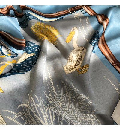 Pañuelo de Seda Satinado Estilo Occidental con Doble Uso - Image 8