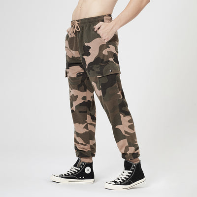 Pantalones Deportivos Camuflaje Holgados con Cordón - Image 3