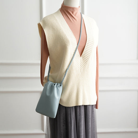 Bolso Bandolera Pequeño con Carácter Chino Fu - Diseño Minimalista - Image 3