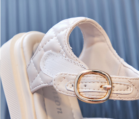 Sandalias Ligeras de Moda para Niñas con Suela Suave y Letras - Image 9