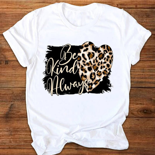 Playera Estilo Oeste con Estampado de Leopardo y Labios - Manga Corta para Mujer Verano
