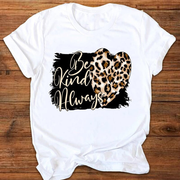 Playera Estilo Oeste con Estampado de Leopardo y Labios - Manga Corta para Mujer Verano