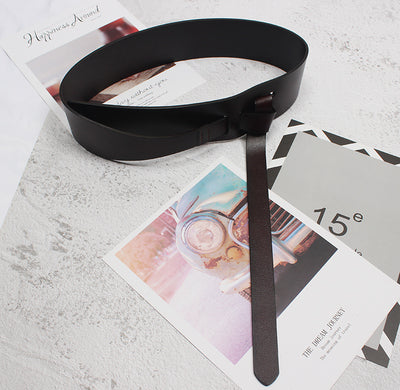 Cinturón Ancho de Cuero con Detalles Decorativos para Mujer - Image 10