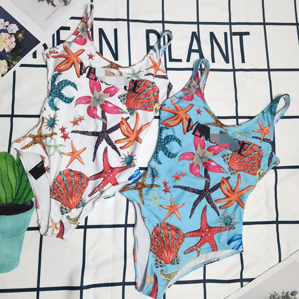 Traje de Baño Enterizo Triangular con Estampa de Estrellas de Mar