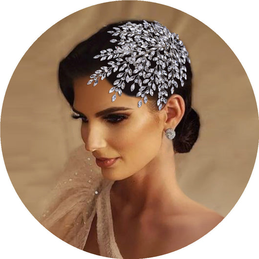 Diadema Elegante para Recogidos de Novia - Image 6