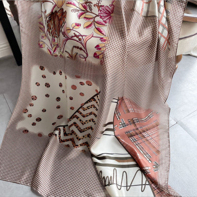 Pañoleta Larga Estampada Multiuso - Image 5