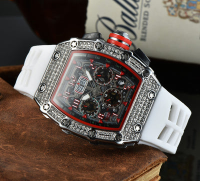 Reloj de Lujo para Hombre con Diseño Calavera y Cristales Brillantes - Image 10