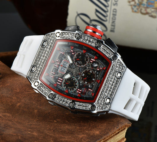 Reloj de Lujo para Hombre con Diseño Calavera y Cristales Brillantes - Image 10