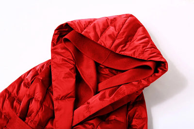 Chaqueta Acolchada con Capucha y Parches de Encaje para Mujer - Image 13