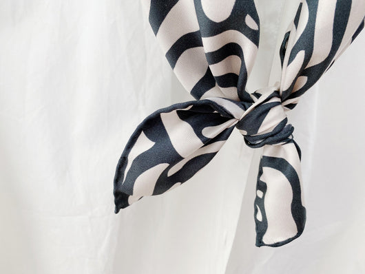 Pañuelo de Seda Twill Mediano Versátil - Image 14