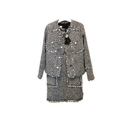 Abrigo de Lana Corto Elegante para Mujer - Image 9