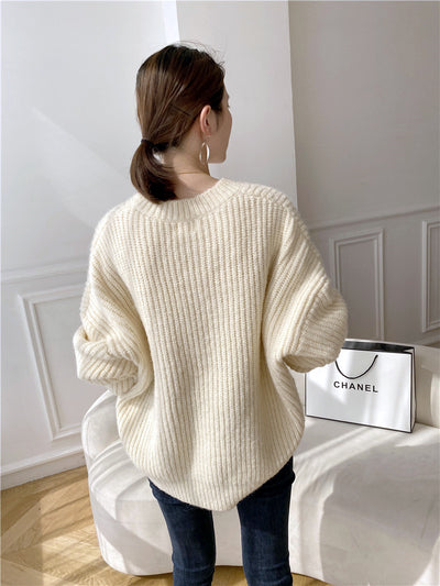 Suéter Cuello V Liso Grueso para Mujer - Image 9