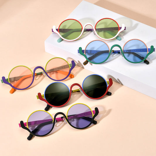 Lentes de Sol Mujer Bloques de Color Titanio Puro Diseño Redondo