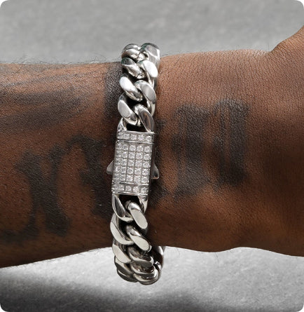 Pulsera Cubana de Titanio Acero Dorado 8mm para Hombre Hip Hop - Image 10