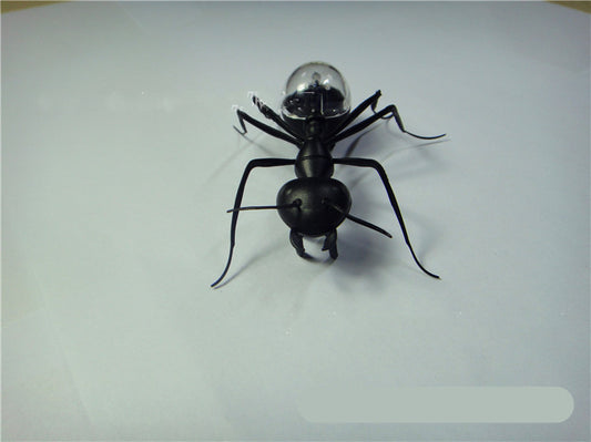 Mascota Electrónica Solar Hormiguita Interactiva