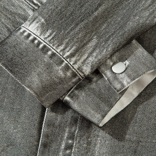 Camisa Vaquera Desgastada de Estilo Industrial para Hombre - Image 4