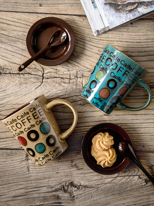 Taza de Cerámica para Café con Tapa y Cuchara