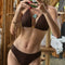Bikini Triangular con Detalles Metálicos
