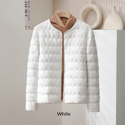 Chaqueta Corta Acolchada para Mujer con Cuello Fruncido - Image 6